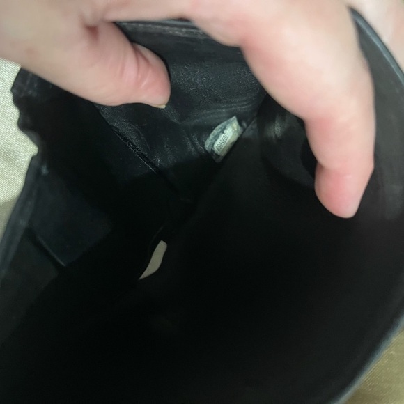 Beautiful Chanel Wallet !!! - Picture 7 of 8